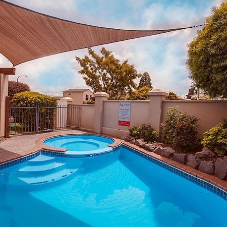 Apartment Fourteen Taupo Bagian luar foto