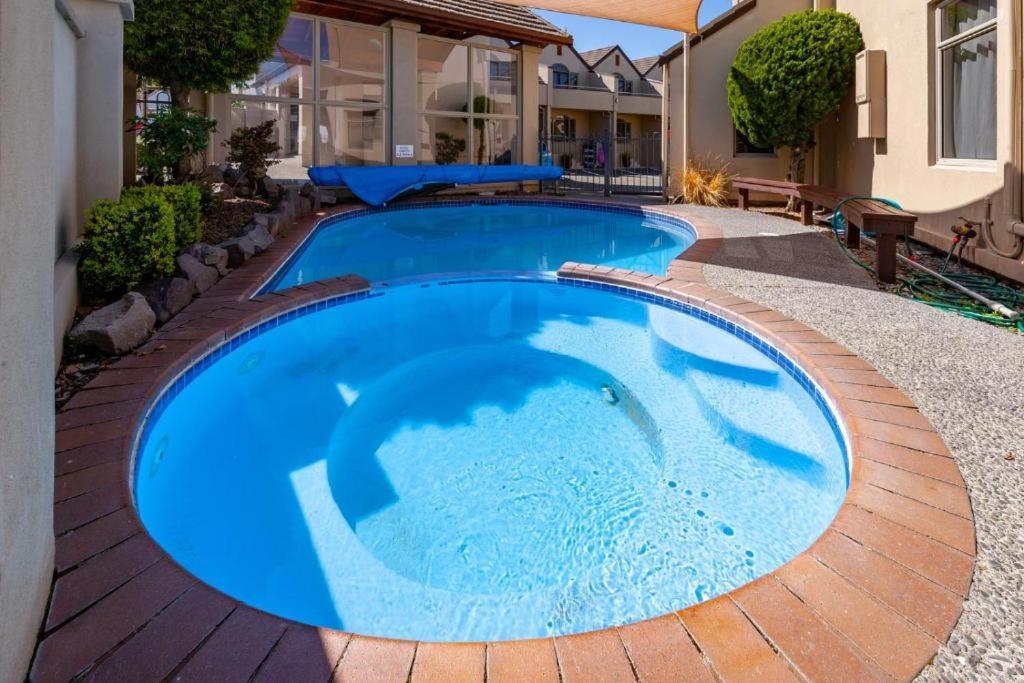 Apartment Fourteen Taupo Bagian luar foto